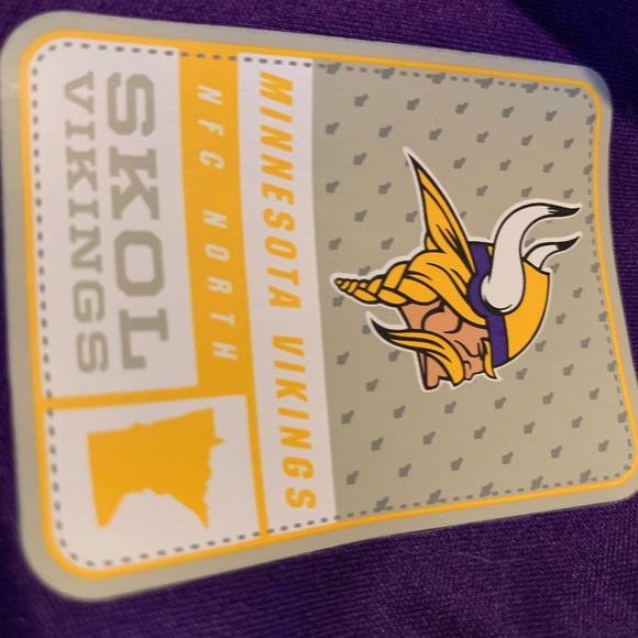 I’m selling a one time used vikings shirt. - Picture 2 of 4